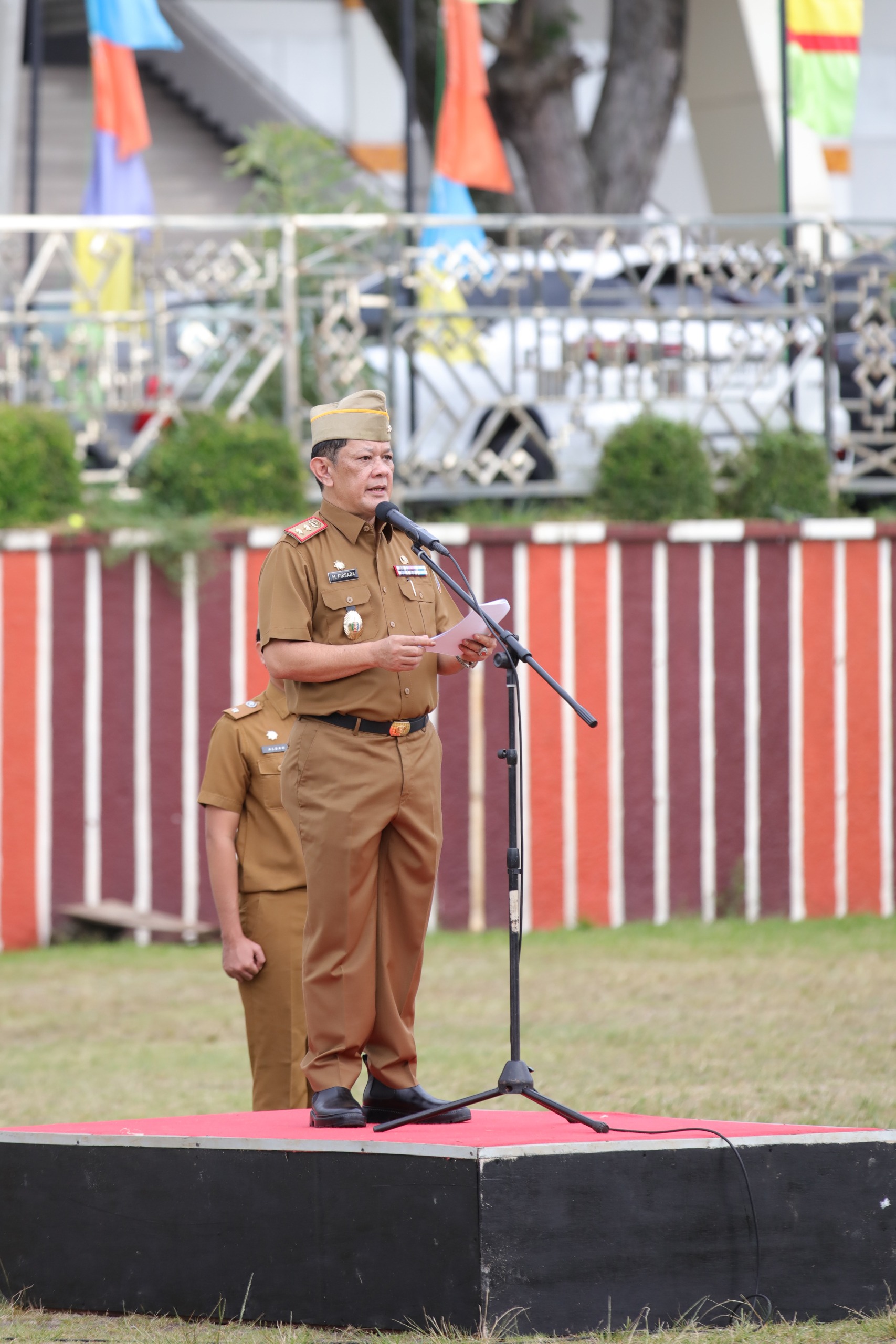 Read more about the article Pj Sekdaprov M. Firsada Bacakan Sambutan Mendagri pada Apel Hari Otonomi Daerah ke-29 Tahun 2025