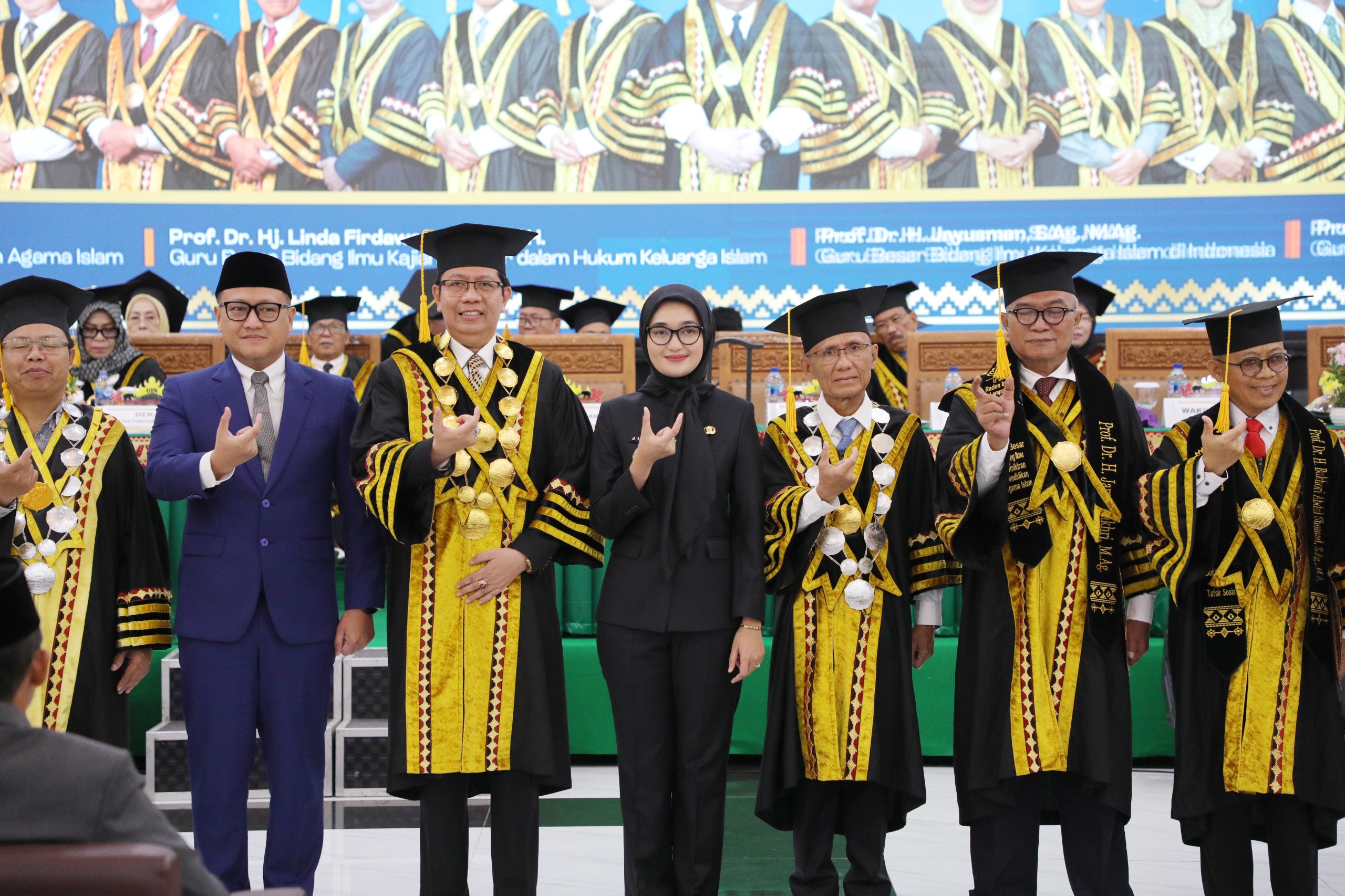 Read more about the article Wagub Jihan Nurlela Hadiri Sidang Senat Terbuka Pengukuhan 15 Guru Besar UIN Raden Intan Lampung