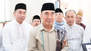 Read more about the article BUPATI TANGGAMUS PIMPIN SHOLAT IDUL FITRI 1446 H