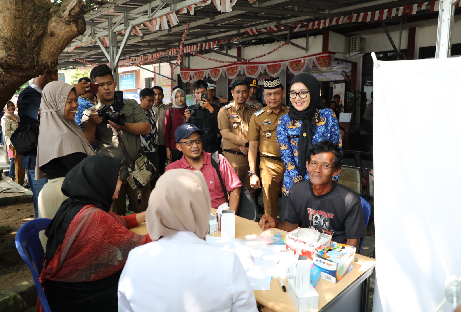 Read more about the article Pastikan Kelancaran Masyarakat Membayar Pajak, Wagub Jihan Nurlela Tinjau Pelaksanaan Pemutihan Pajak Kendaraan Bermotor dan BBNKB Tahun 2025 di Samsat Metro dan Lampung Timur