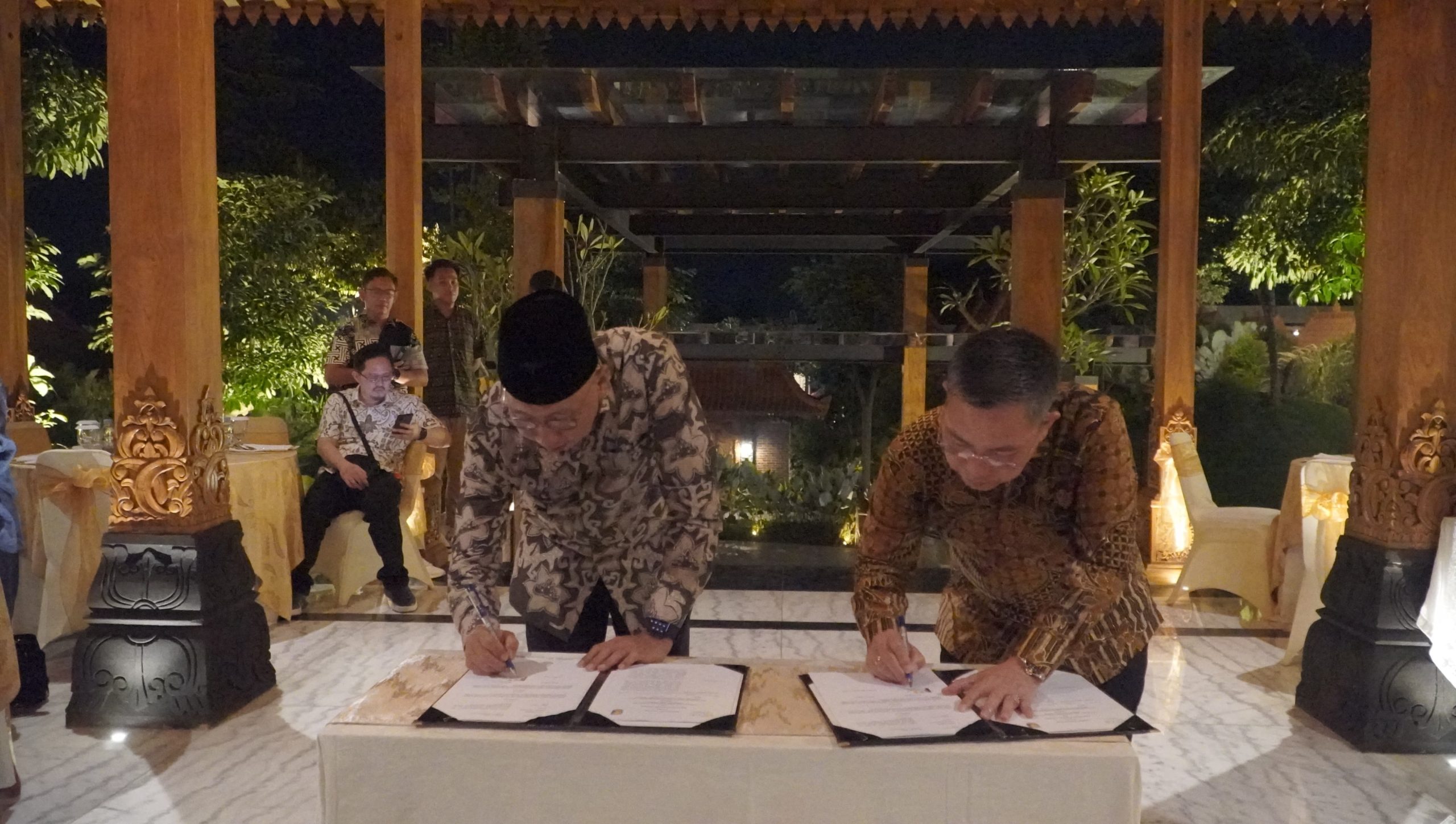 Read more about the article Gubernur Mirza Tanda Tangani MoU dengan Rumah Sakit SSCR Semarang untuk Kembangkan Terapi Regenerasi Sel dan Penelitian Kanker