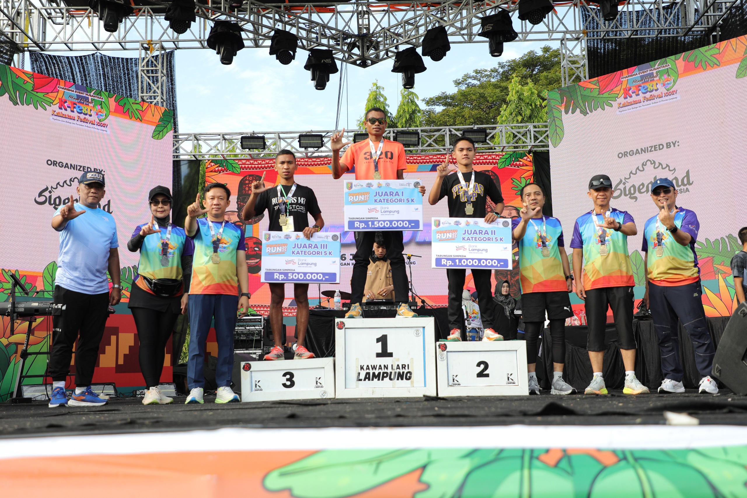 Read more about the article Krakatau Run Meriahkan Festival Krakatau 2025, Dorong Gaya Hidup Sehat dan Promosi Wisata Lampung