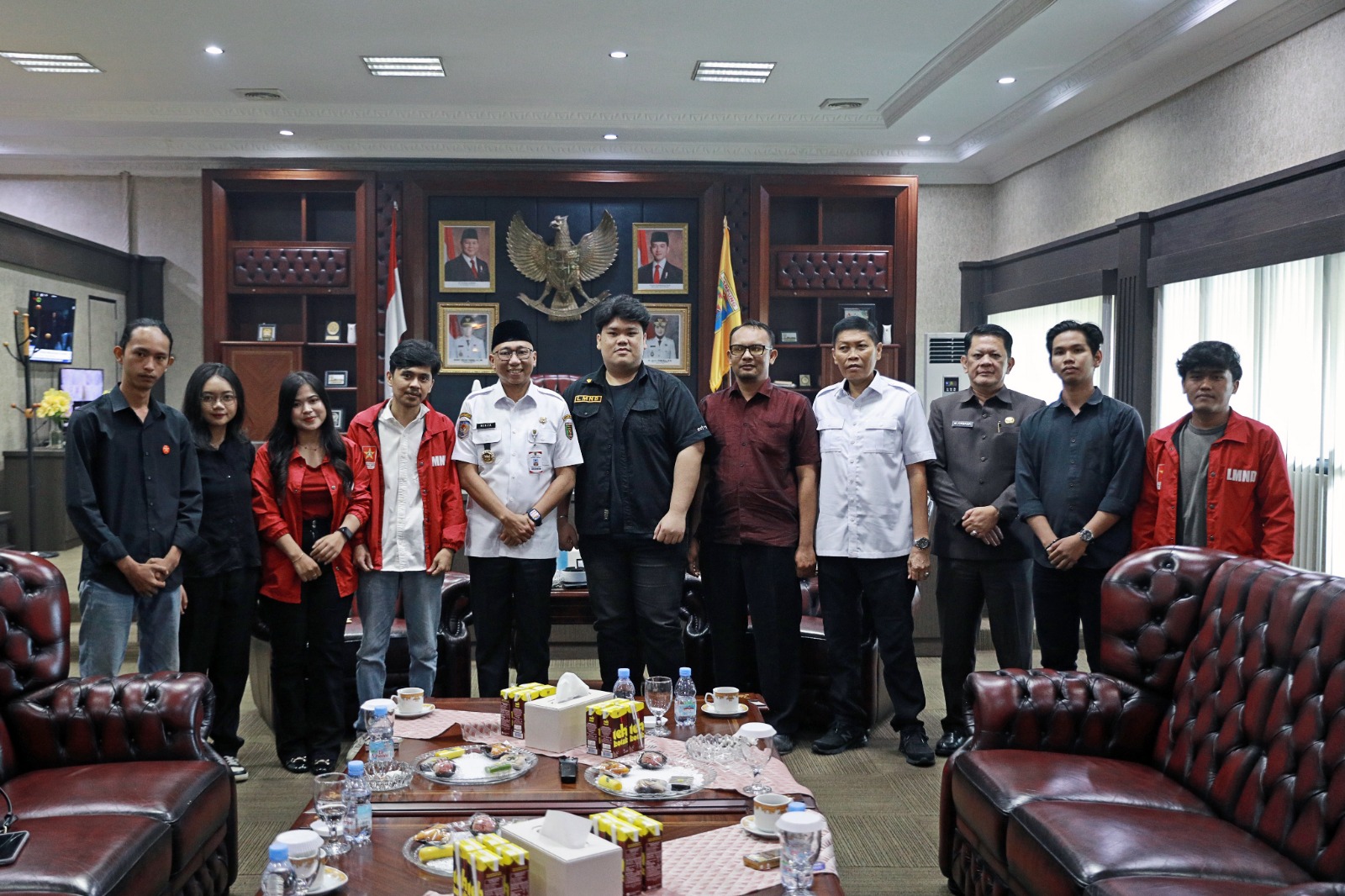 Read more about the article Komitmen Bersama Pemprov Lampung dan Elemen Gerakan Mahasiswa LMND Lampung Tingkatkan Akses Pendidikan Inklusif dan Perlindungan terhadap Perempuan dan Anak