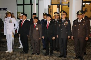 Read more about the article Suasana Khidmat Apel Kehormatan dan Renungan Suci dalam Rangka HUT RI ke-80 di TMP Tanjung Karang, Bandar Lampung