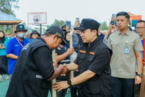 Read more about the article Tindaklanjuti Arahan Presiden Prabowo, Pemprov Lampung bersama Pemkot Bandarlampung Gelar Gerakan Bersih-Bersih Serentak di Pulau Pasaran