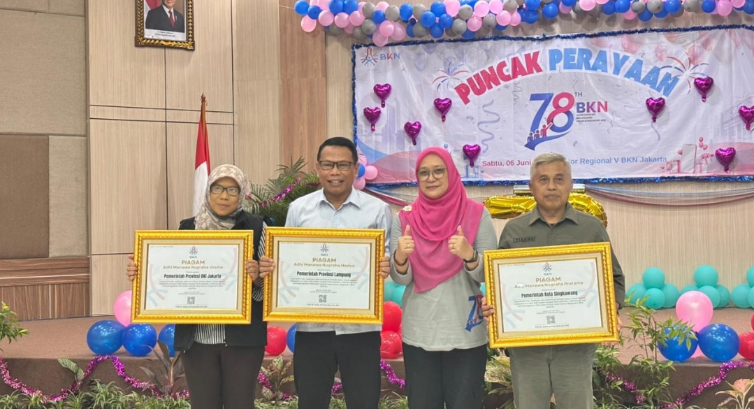 You are currently viewing Pemprov Lampung Raih Penghargaan Adhi Manawa Nugraha Madya dari BKN