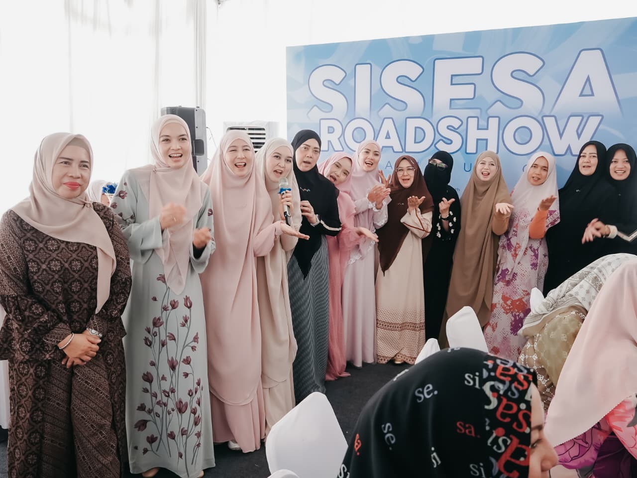 Read more about the article Purnama Wulan Sari Mirza Buka SiSeSa Roadshow Lampung 2026, Dorong Kolaborasi Industri Kreatif dan Fashion Muslim