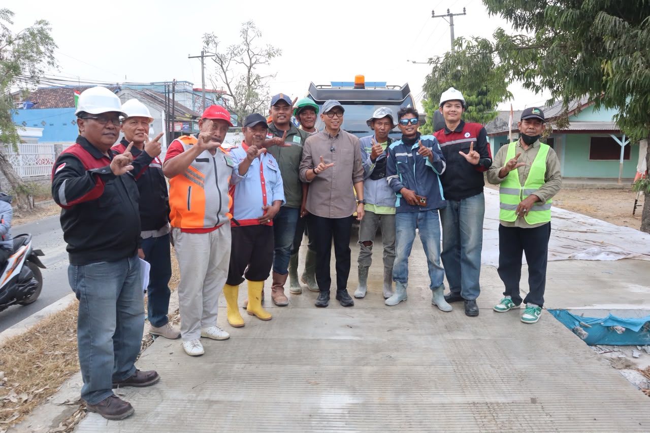 Read more about the article Pemprov Lampung Perkuat Pengawasan Infrastruktur, Gubernur Tinjau Progres Jalan di Metro dan Lampung Tengah