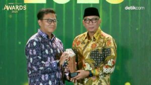 Read more about the article Pemprov Lampung Raih Anugerah Pembangunan Terpuji, Gubernur Mirza: Pendidikan Jadi Kunci Kemajuan