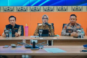 Read more about the article Antisipasi Dampak Abu Vulkanik, Pemprov Lampung Perketat Kesiapsiagaan, Warga Diminta Kurangi Aktivitas di Luar Rumah