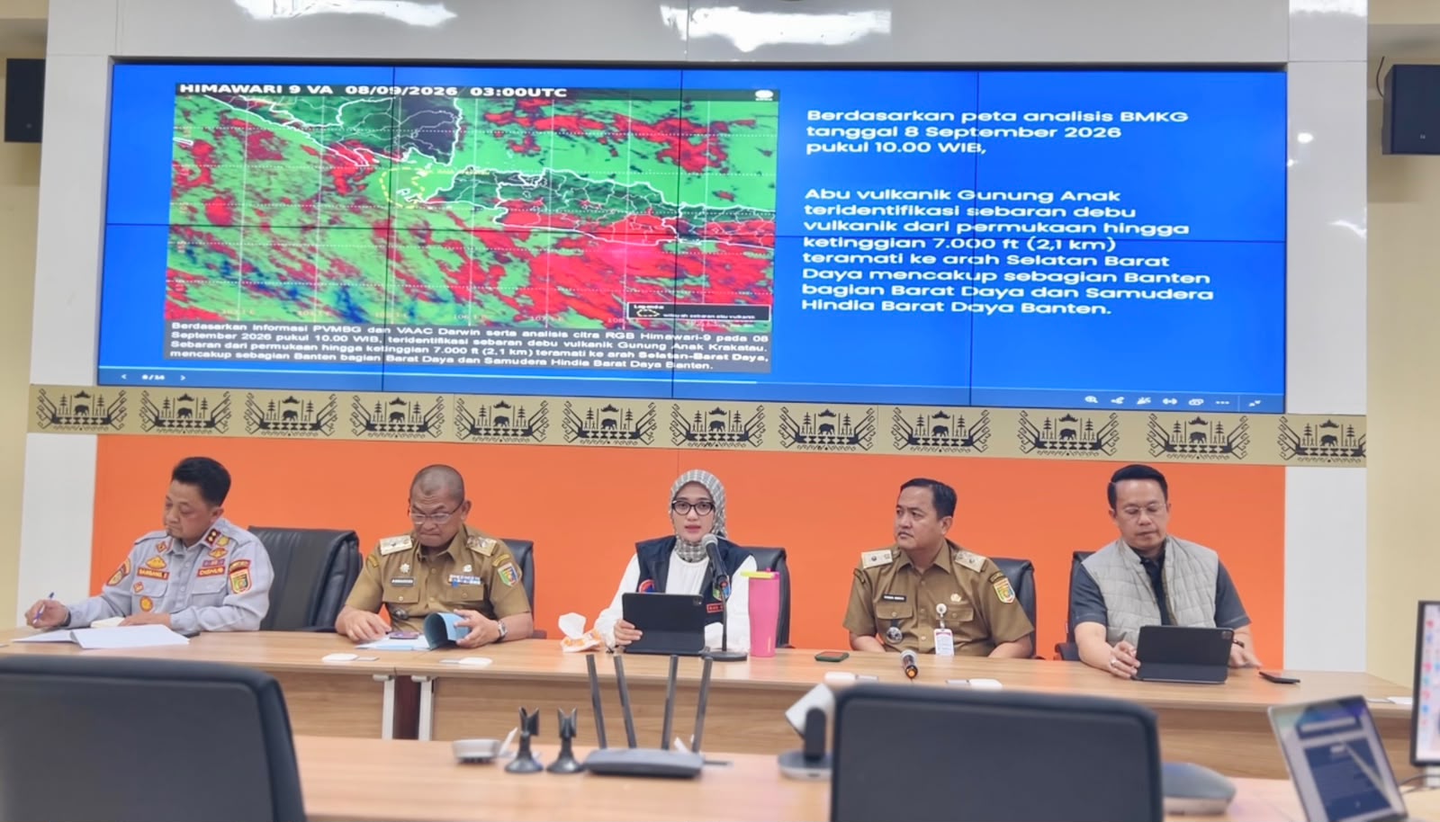 Read more about the article Dampak Erupsi Menurun, Sekolah Kembali Dibuka dan Penerbangan Mulai Normal