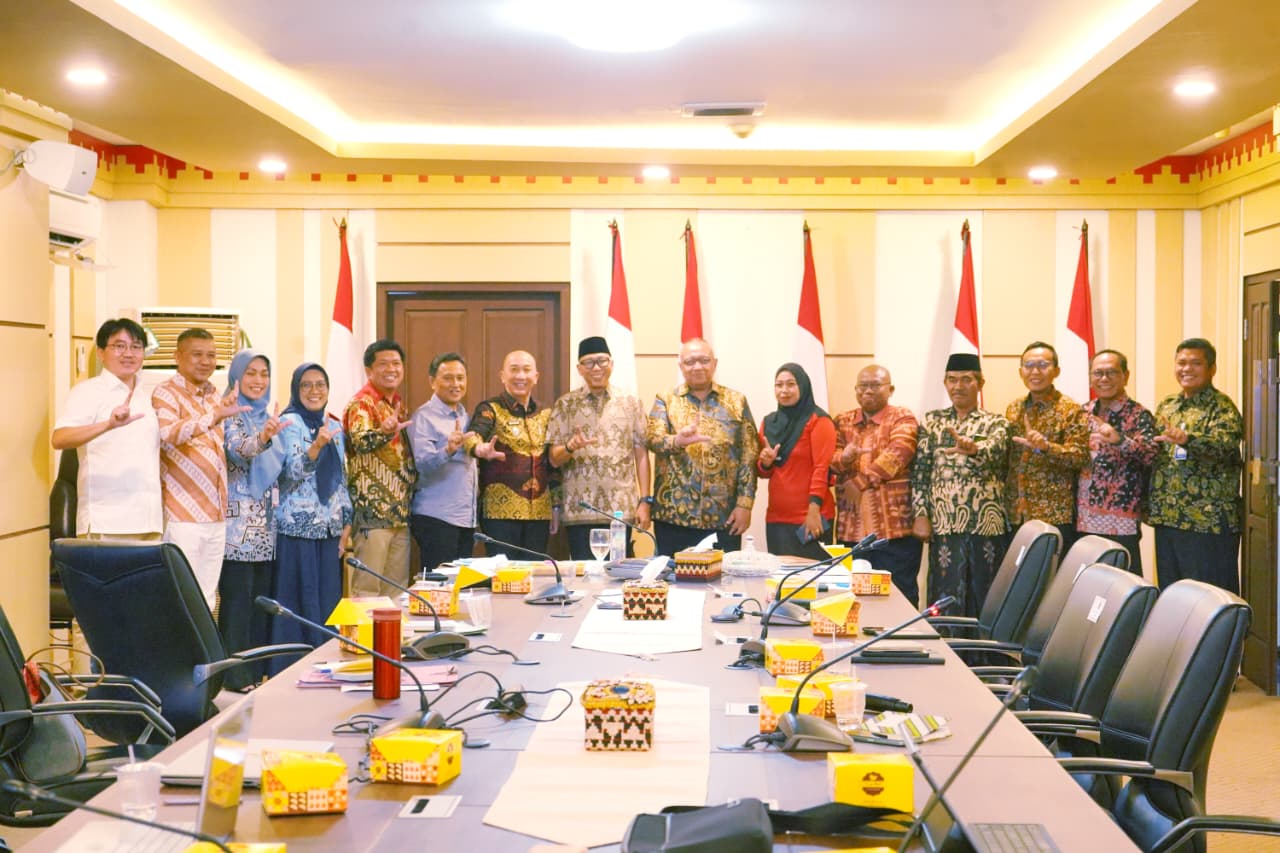 Read more about the article Benahi Tata Niaga Beras, Gubernur Mirza Dorong KDMP Terintegrasi dengan Perpadi dan Perbankan