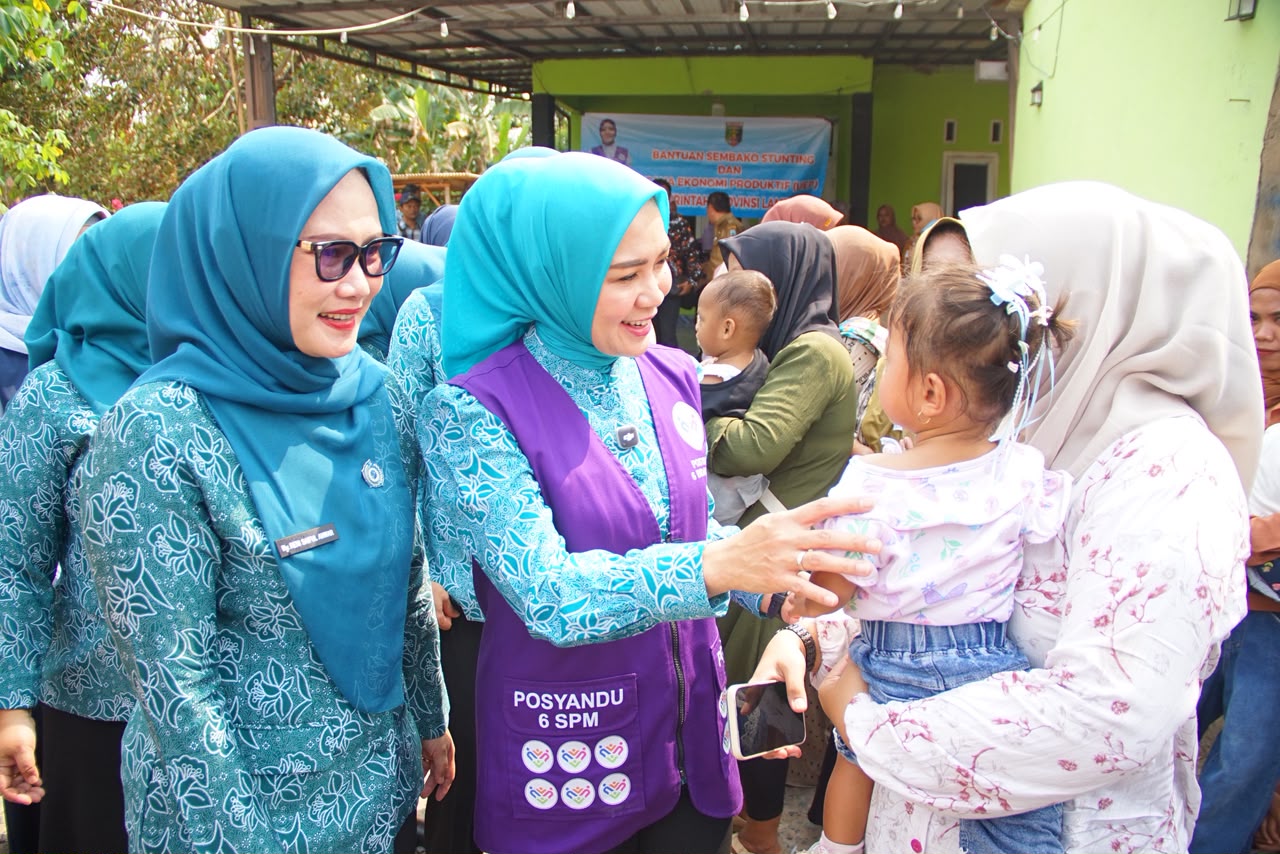 Read more about the article Ketua TP PKK Lampung Canangkan Desa TAPIS, Dorong Penguatan Peran PKK dalam Pemberdayaan Keluarga dan Masyarakat